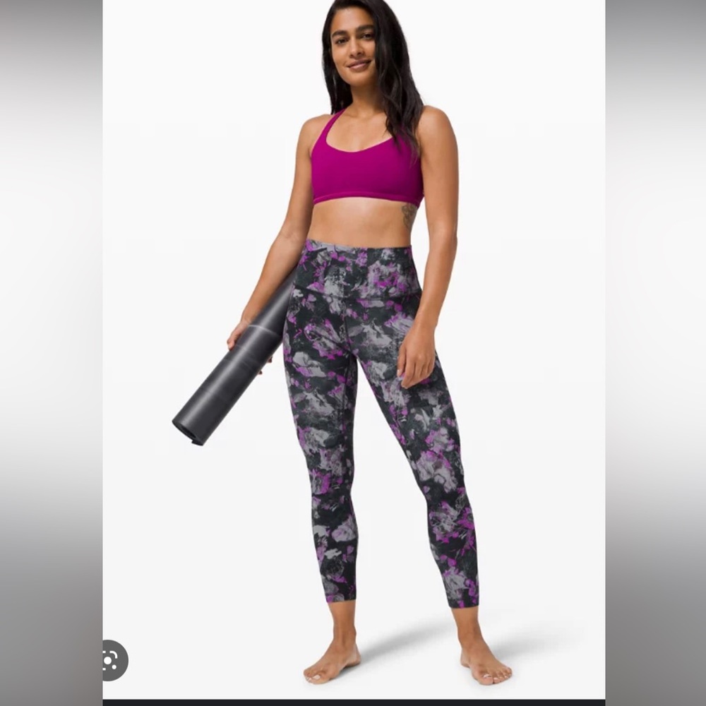 Lululemon align leggings! Great condition.
